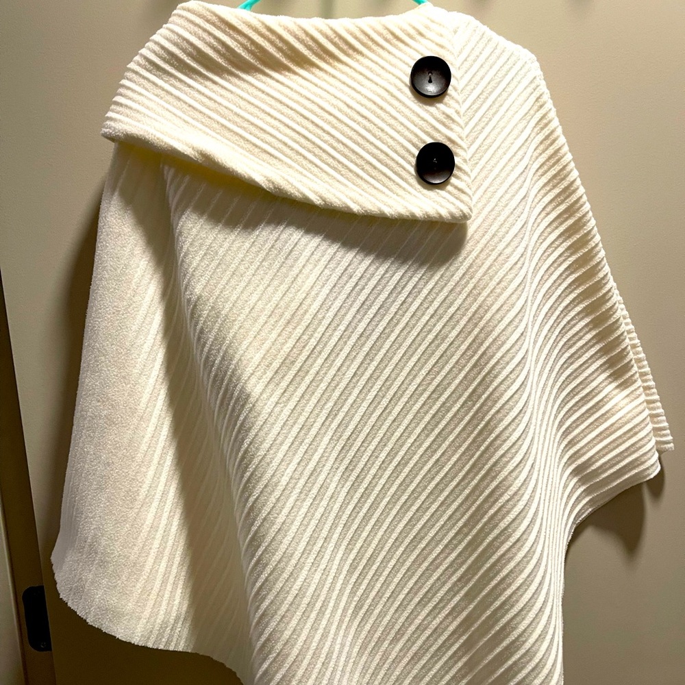 Poncho perfect for the season